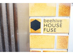 BEEHIVE HOUSE FUSE