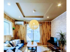 MUSIC HOUSE